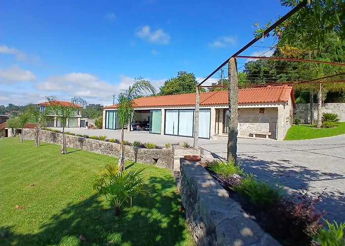 In Costa House - Дом отдыха Барселуш